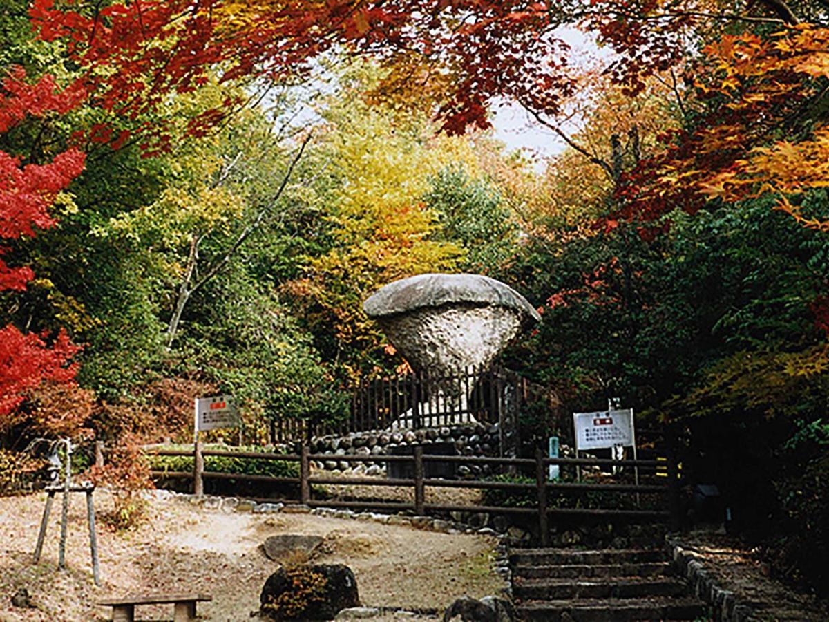 Отель Ooedo Onsen Monogatari Enakyo Экстерьер фото