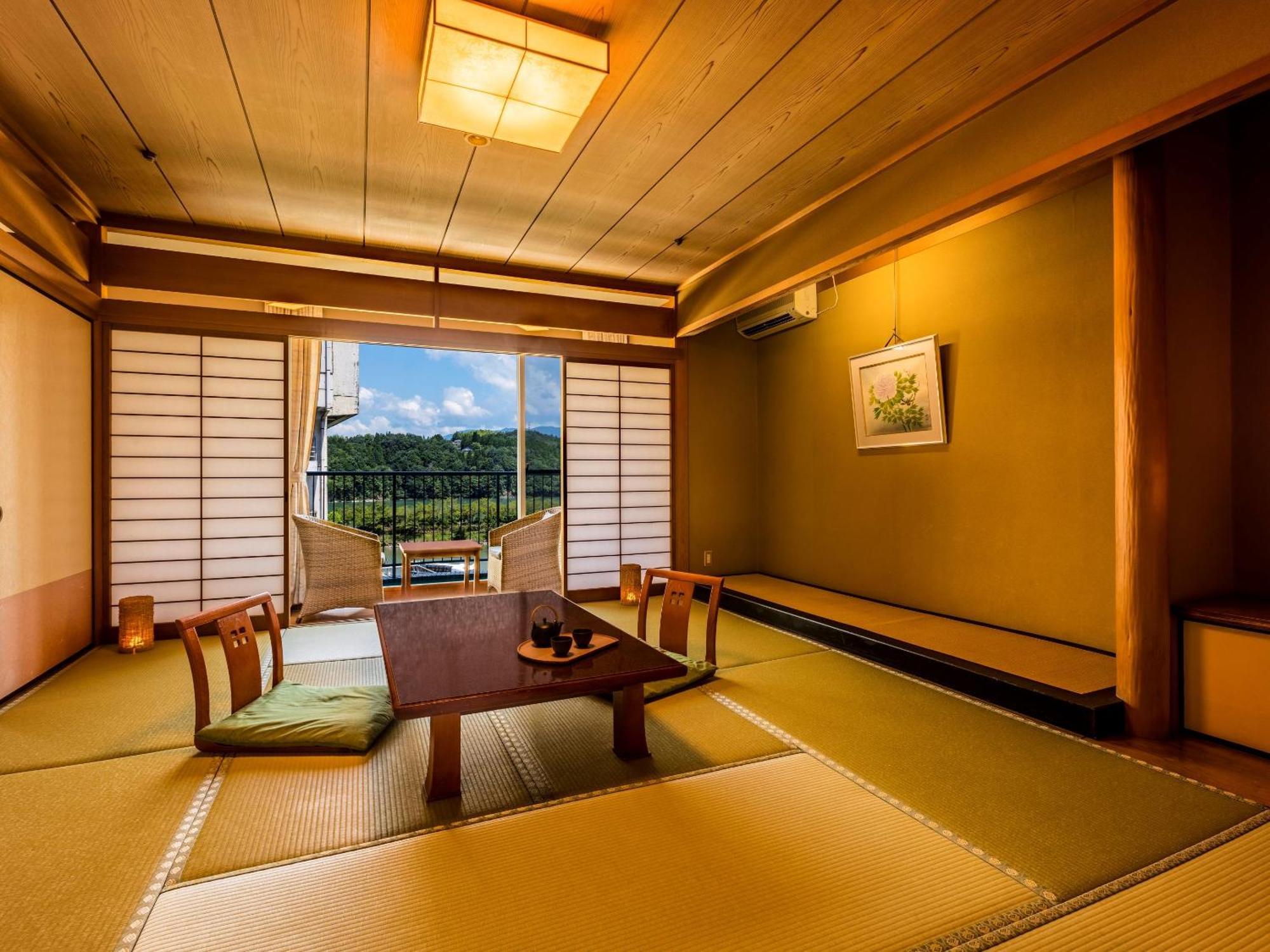 Отель Ooedo Onsen Monogatari Enakyo Номер фото